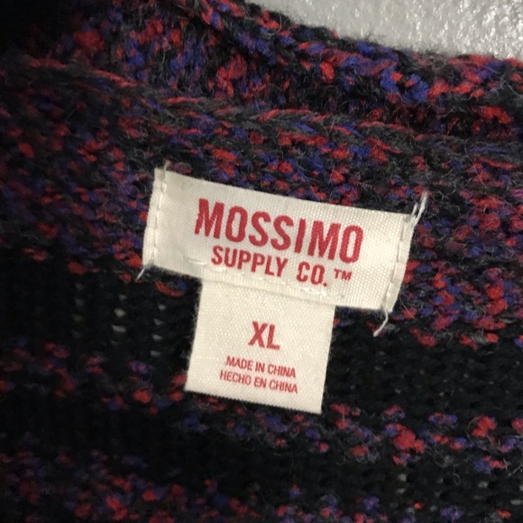 Sweater - Picture 2 of 4